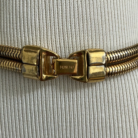 VINTAGE Monet Gold  Statement Necklace - Picture 5 of 8